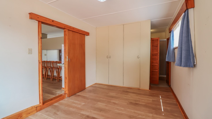 4 Bedroom Property for Sale in Stilbaai Wes Western Cape